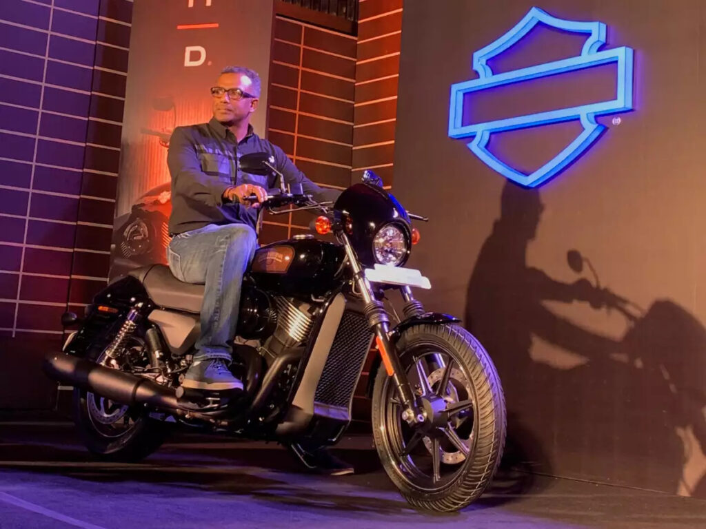 Harley-Davidson-goes-in-india